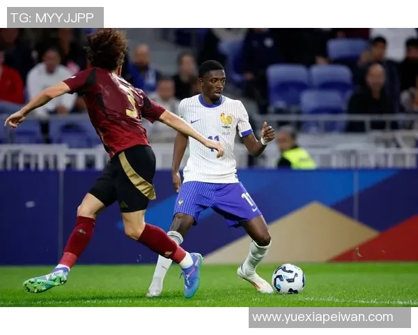 流感来袭,登贝莱缺席欧冠要害战,巴黎锋线面对重组